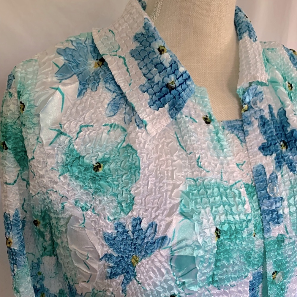 Two piece popcorn top and jacket blue green floral design Guessing L-XL - Picture 10 of 16